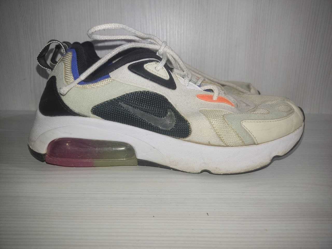 Nike Air Max 200 37.5 650 .
