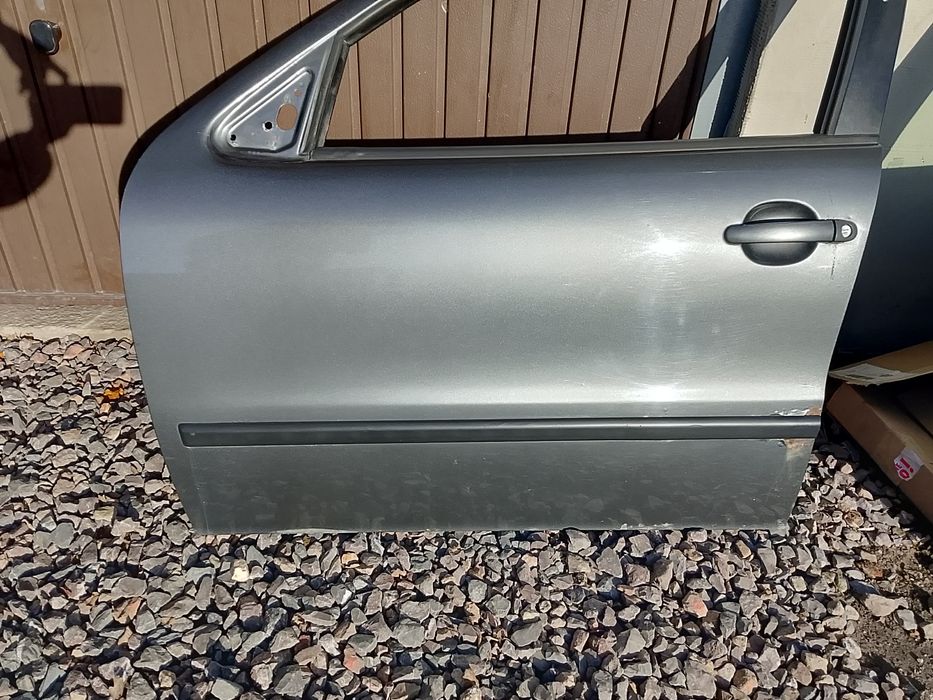 Drzwi Seat Leon 1 ,Toledo 2 ,kod lakieru LS7U