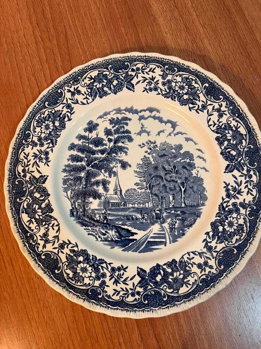 prato Royal Tudor Ware - motivo azul