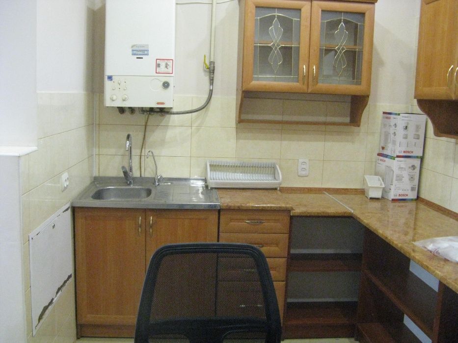 ВЛАСНИК!Оренда ЛІЖКОМІСЦЯ в кімнаті приватного гуртожитка.Без комісії!