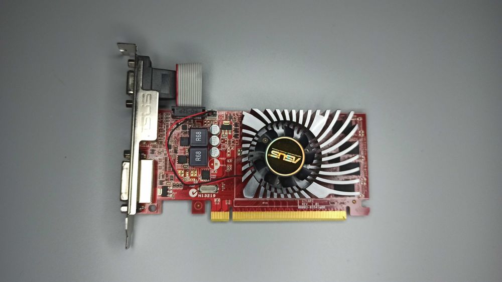 Karta graficzna Asus Radeon R7 240 2GB