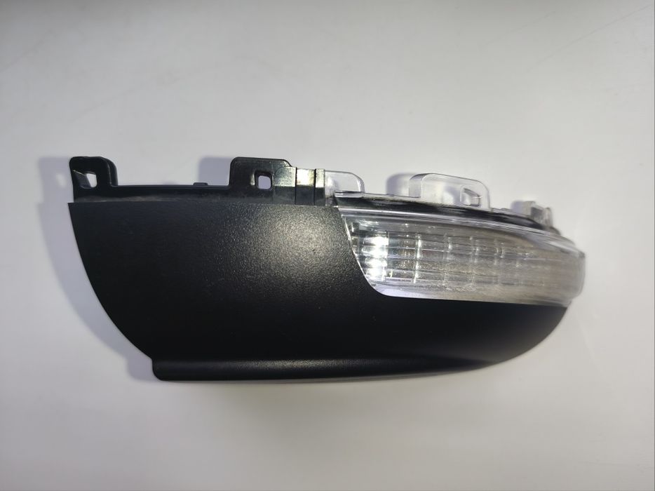 Повторювач повороту Tiguan 1