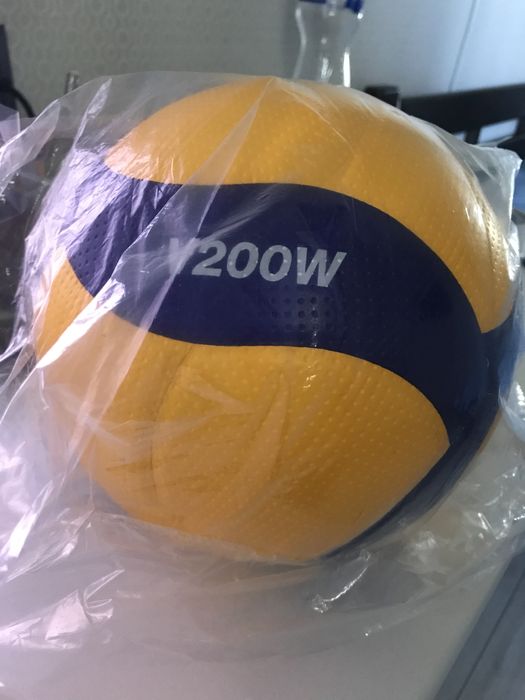 М'яч волейбольний Mikasa V200W 100% ОРИГІНАЛ