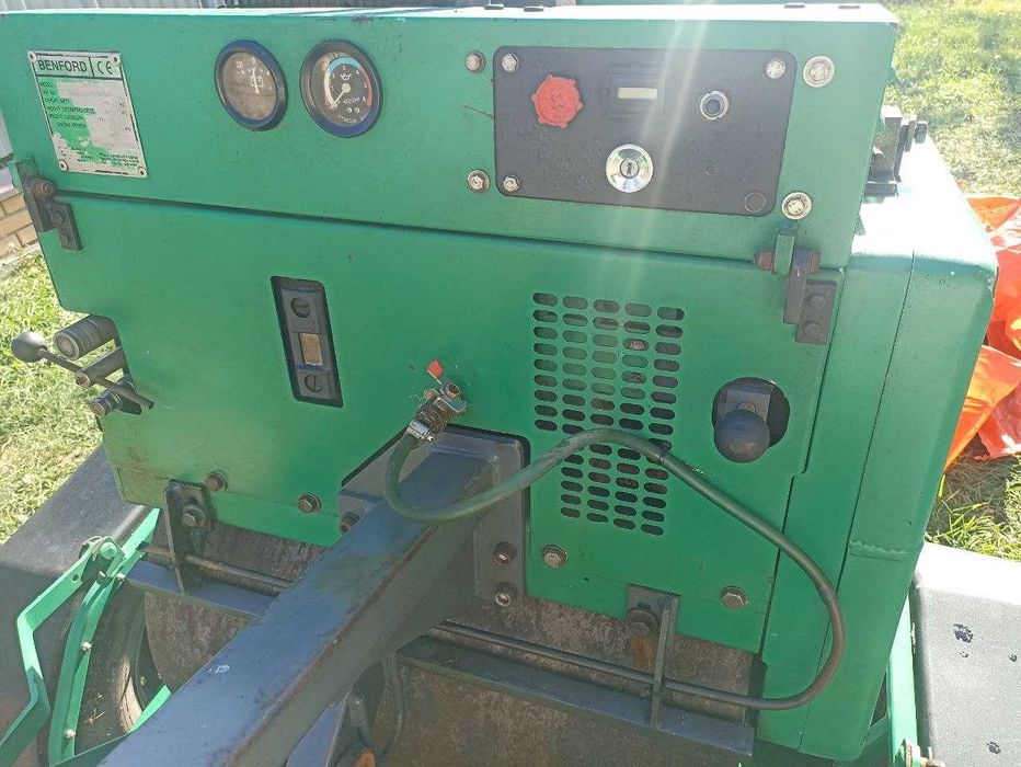 Тротуарний каток Benford 71 mbr