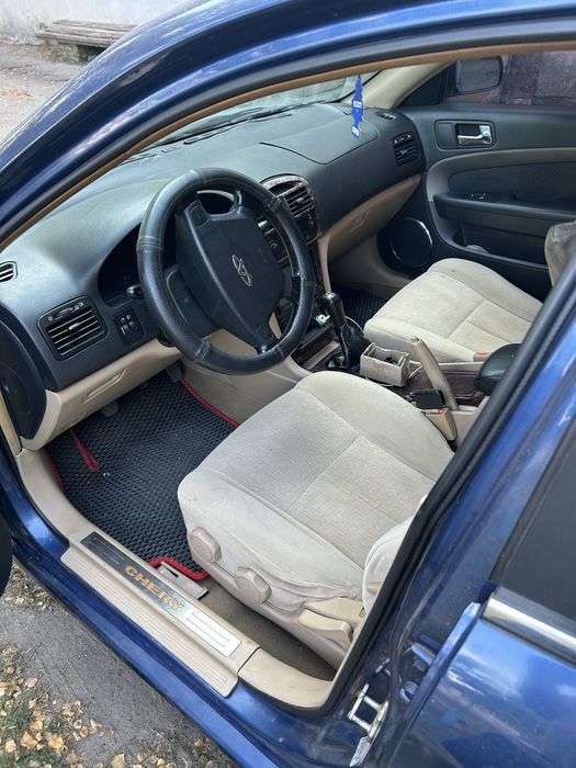 Автомобіль Chery Eastar