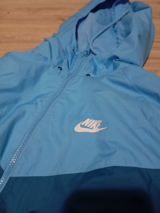 Corta-Vento Nike Tech