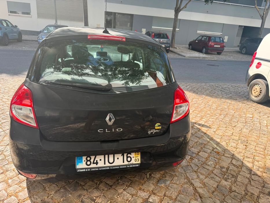 Renault clio 2010