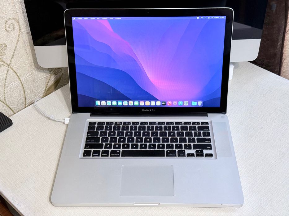 MacBook本体 MacBook 13 AluminumLate 2008 MacBook (13-inch, Aluminum, Late 2008) マニュアルとダウンロード