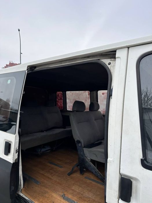 Ford Transit 2.0 diesel/9 osobowy/klima