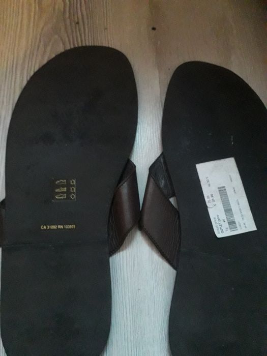 Dois pares de chinelos Novos cabedal originais energy