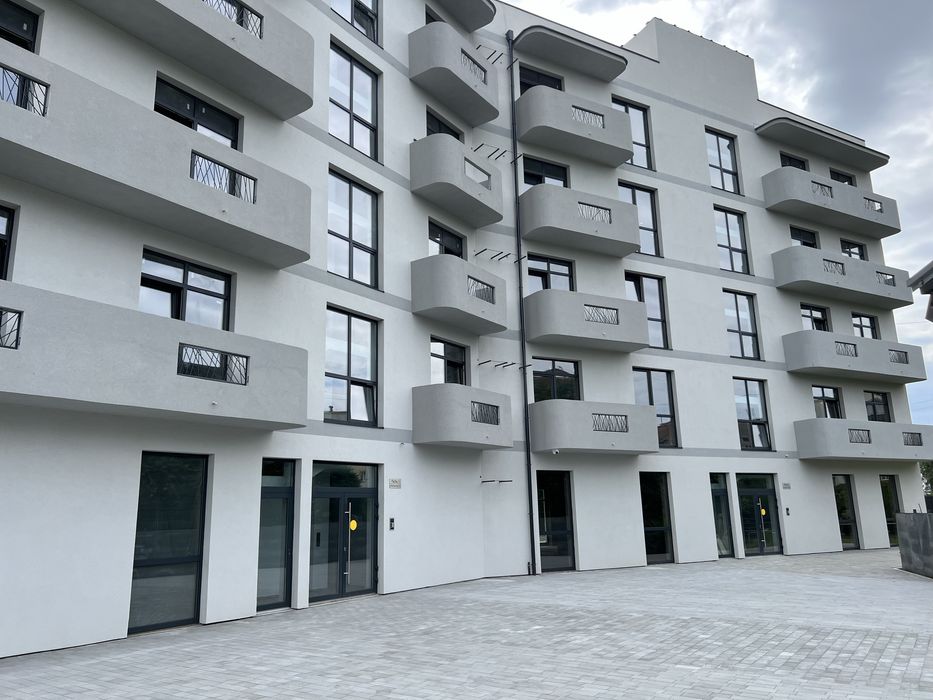 Двох кімнатна квартира з кухнею студією 2,5