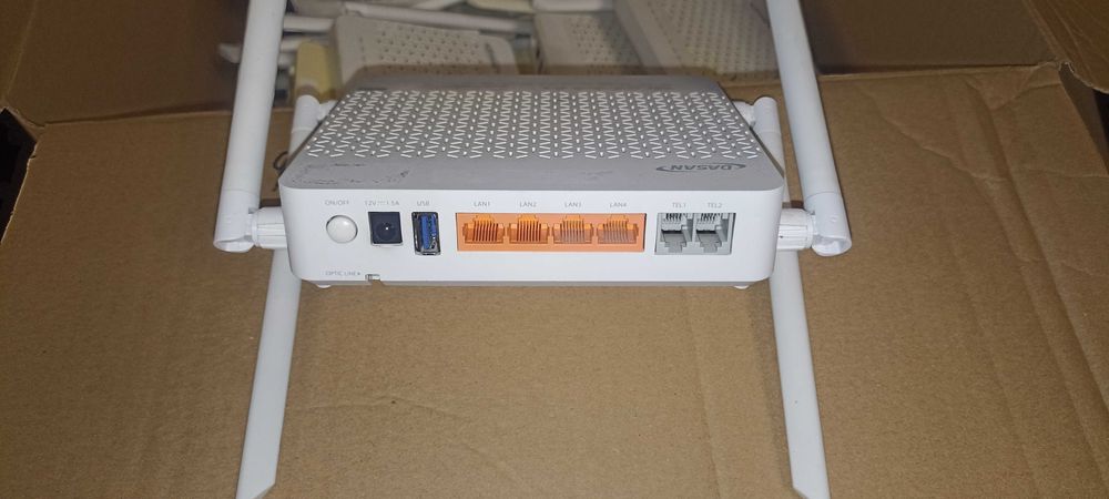 10x Dasan H660 GM GPON ONT 4x GE router NAT, Wifi 2.4 i 5 GHz