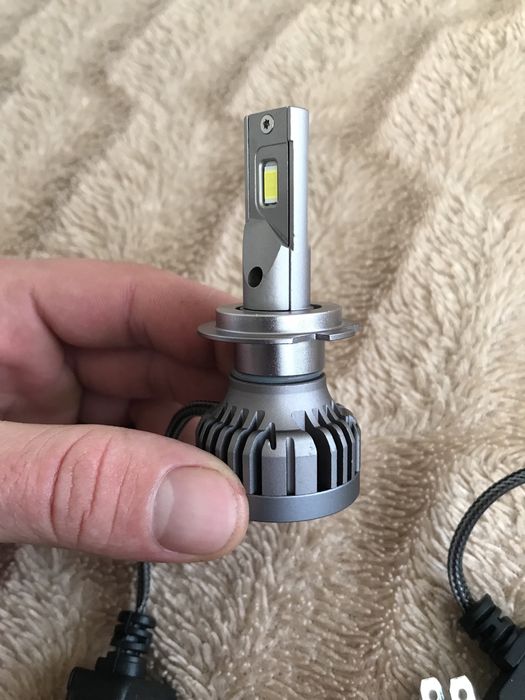 LED-лампи повністю робочі