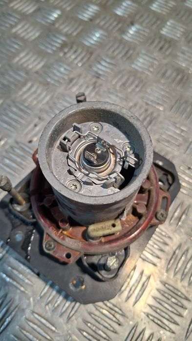 Reflektor Hella 24V H7 1Bl008193-01