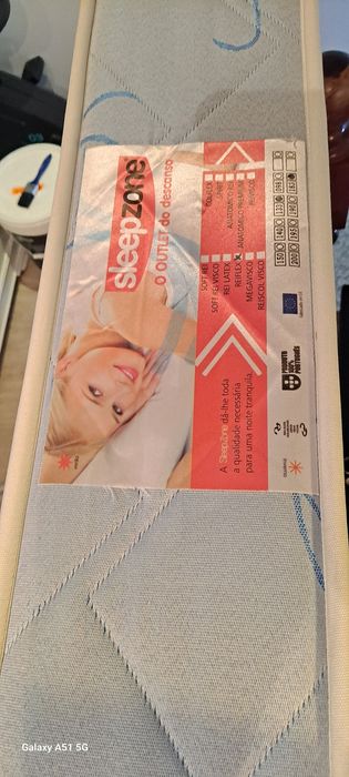 Colchão de molas 133x183