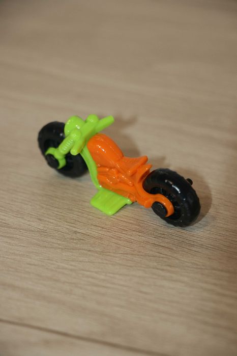 Kinder SE053A - Sprinty - Motorcycles