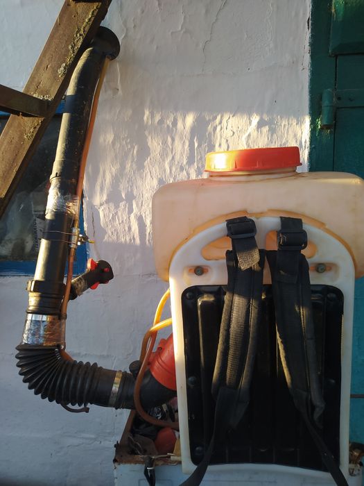 Продам мото оприскувач