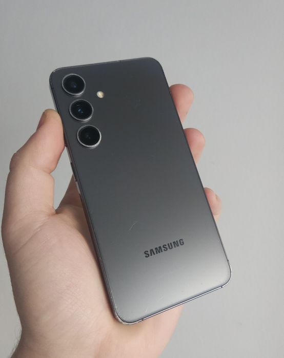 Samsung Galaxy S24 8/128GB / Хороший стан / Без блокувань / Гарантія