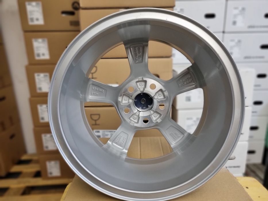 Seat 15" Nowe Felgi aluminiowe 5x100 Leon Ibiza Cordoba Toledo