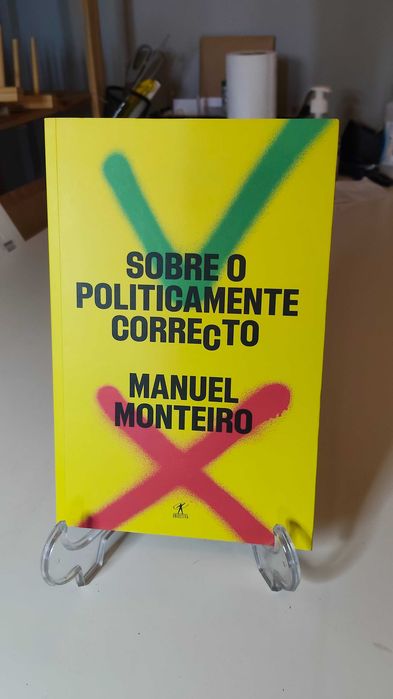 Livros Alfaguara, Penguin, Michel Houellebecq, etc