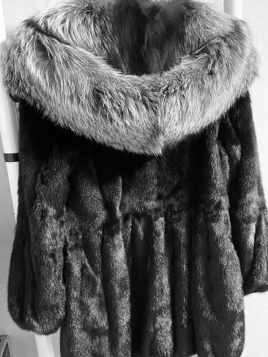 Норковая шуба, шубка, полушубок с капюшоном р. 48