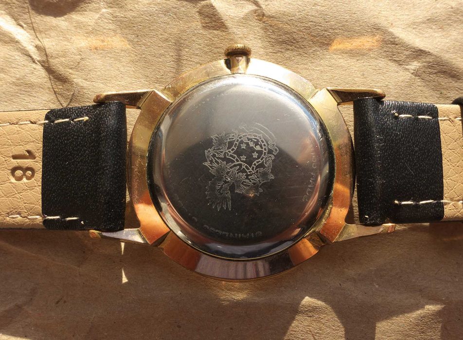 Часы швейцарские механические Adria (~1960). Позолота.