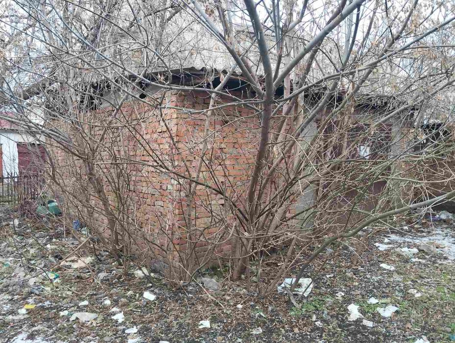 Продам гараж в м. Бершадь