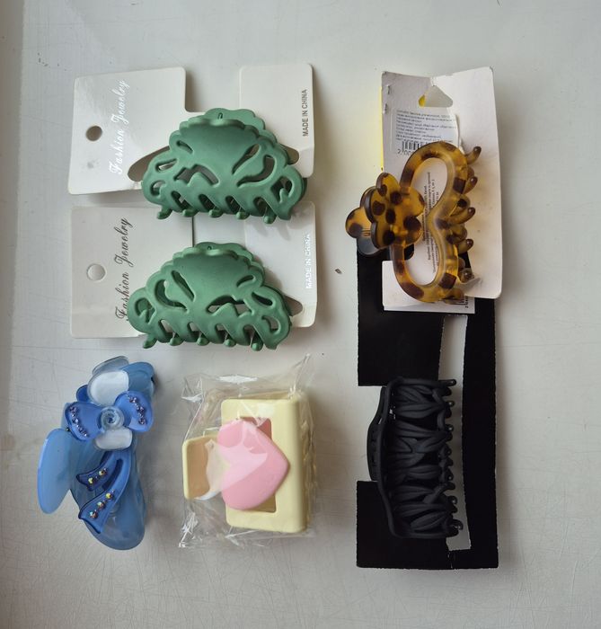 Обруч, ,крабы,заколки,резинки на голову