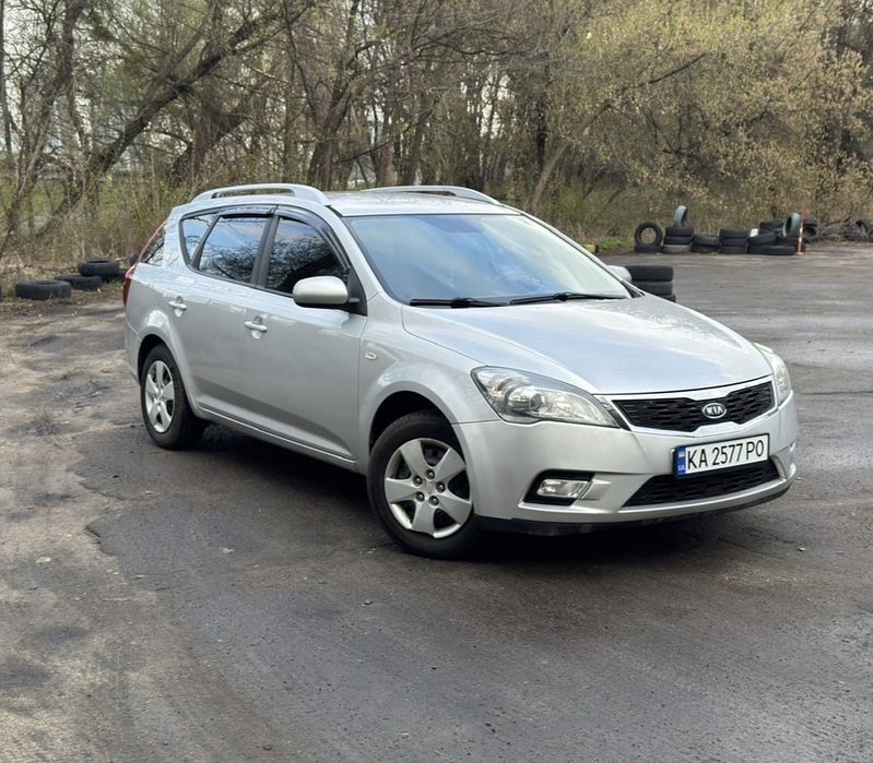 KIA Cee’d 2012 рік перша реєстрація в Європі
