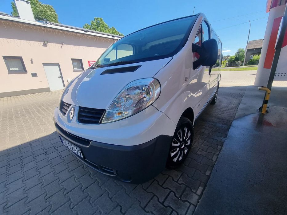 Renault Trafic  Dwa lata w kraju,bardzo zadbany stan,niski przebieg,168tys jak nowy
