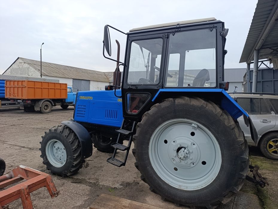 Продам трактор МТЗ 892