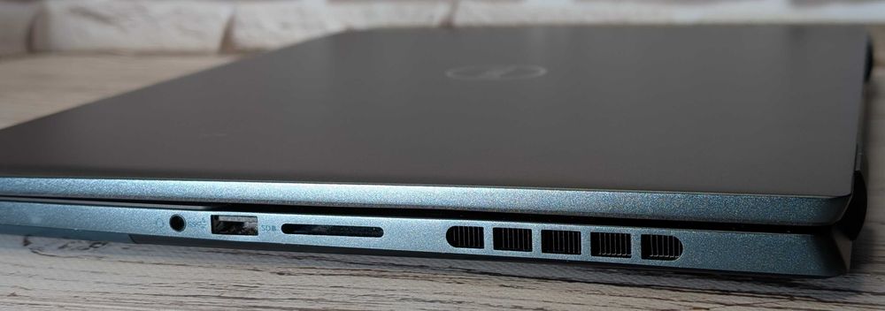 Ноутбук Dell Inspiron 16 Plus 7620 i7-12700H, RTX3050, 16/512GB