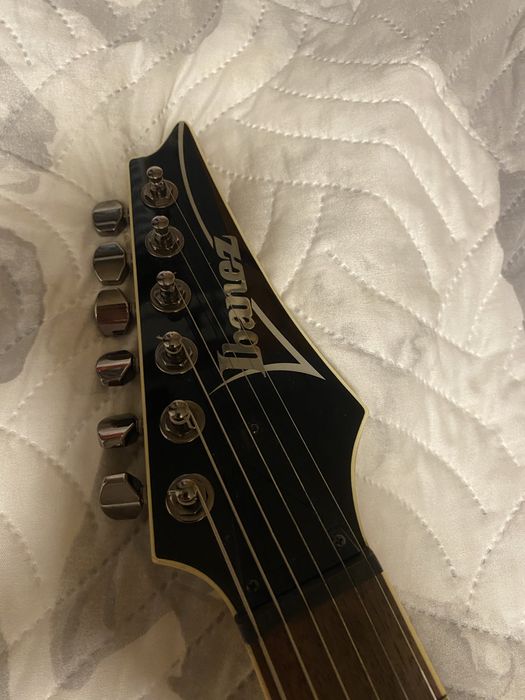 Ibanez rga32 pickups passivos Como Nova