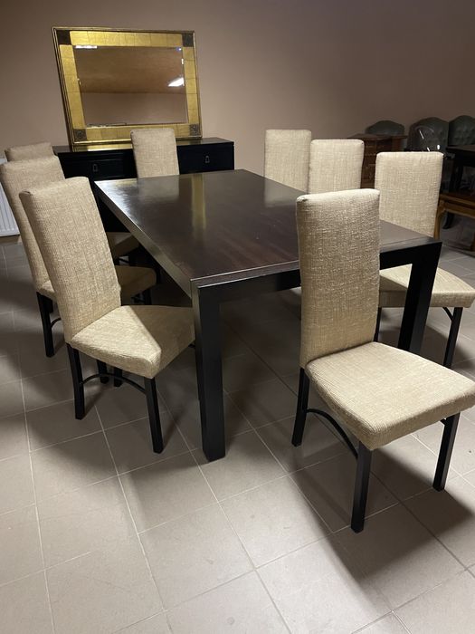 Komplet Mebli W Stylu Kolonialnym Stół 8 Krzeseł Komoda Made in Kanada