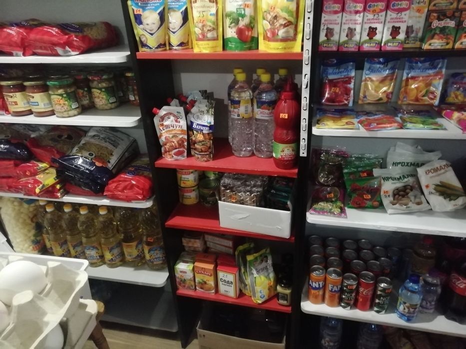 Продам прилавків і вітрини для міні магазина