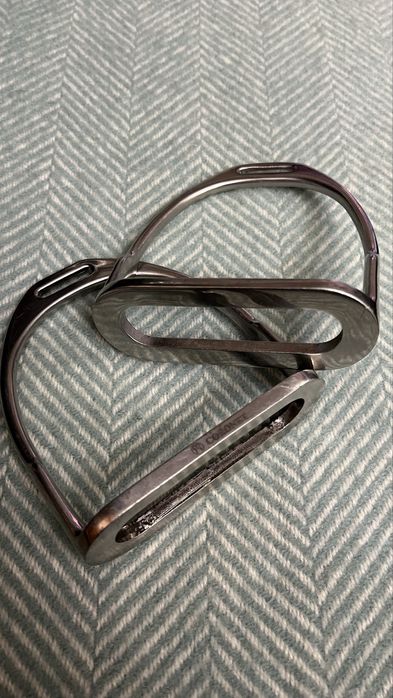 Стремена коня скакові coronet стальеві стальні коронет упряж хомут