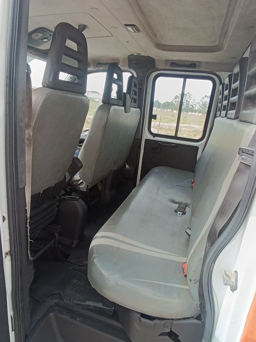 Iveco cabine dupla e caixa