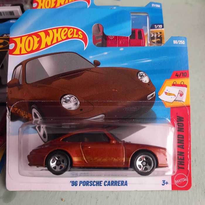 Hotwheels Ferrari Porsche Lamborghini NOVO