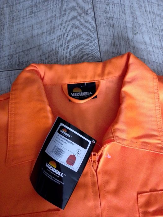 Продам новую куртку морскую,рабочую.Размер L.