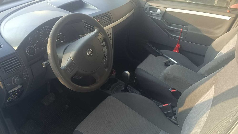 Opel Meriva 1.6 16V, niski przebieg, klimatyzacja
