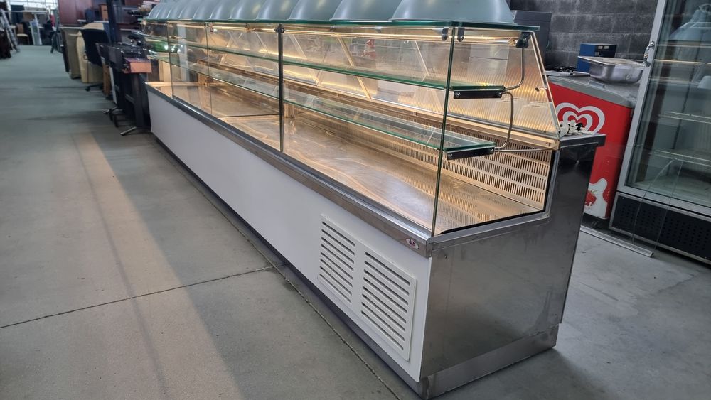 Vitrine em vidro de refrigeração 4,50M x 0,80M Como nova!