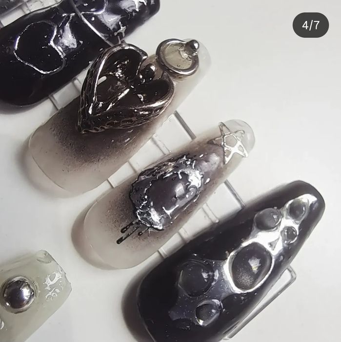 Czarne Tipsy Trumienki Press on nails