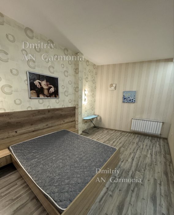 2-К Подол, Зеленый остров