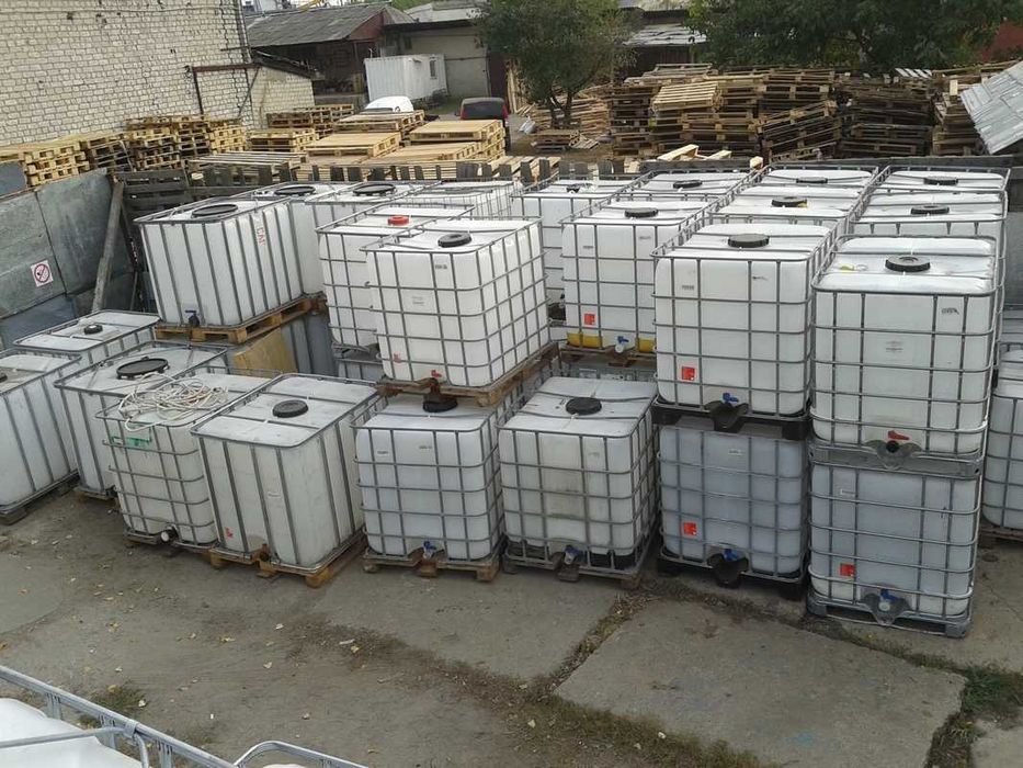 Єврокуб 1000 л на піддоні