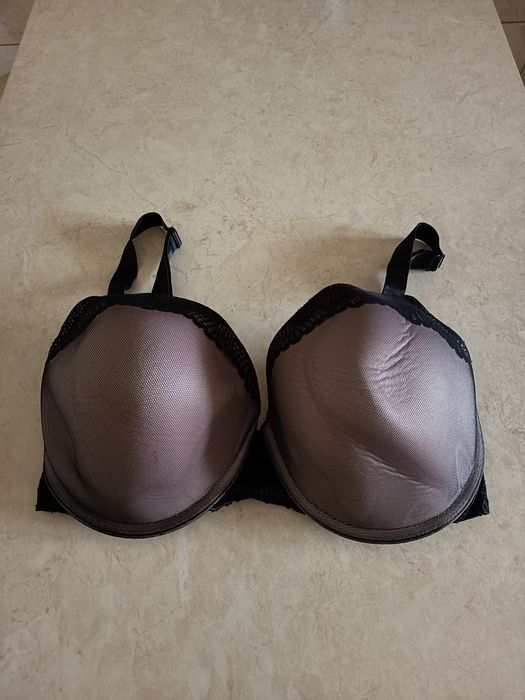 Stanik biustonosz 75 G Triumph z fiszbinami