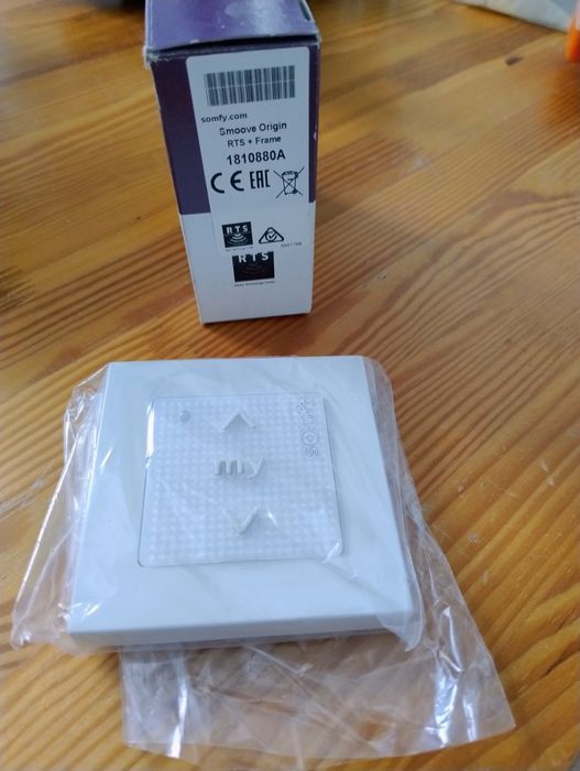 Pilot somfy Smoove Origin RTS + Frame