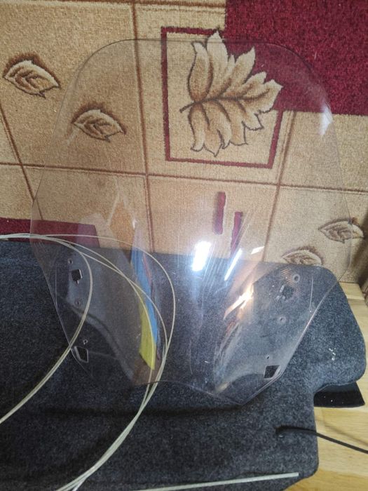 Вітрове скло Yamaha FJR1300