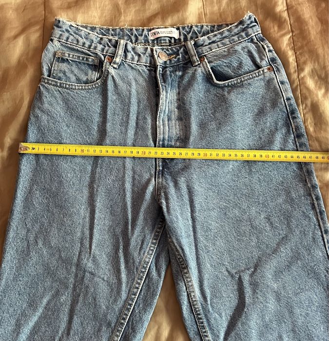 Джинсы новые Zara