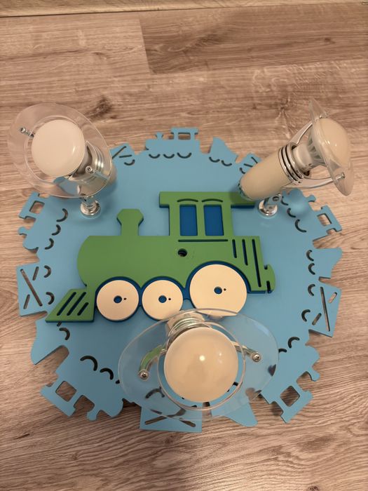 Oświetlenie żyrandol lampa ciuchcia do pokoju dziecięcego