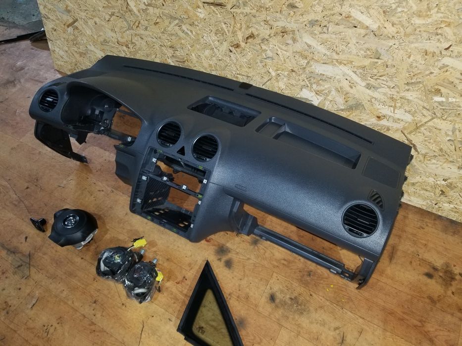 Торпеда AirBag VW Caddy 04-15